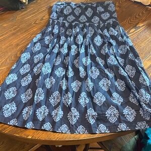 Old Navy Navy Blue Skirt with Light Blue Print